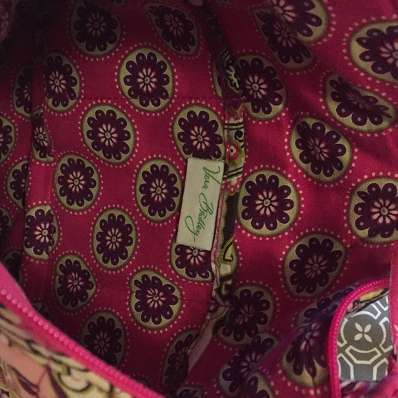 Vera Bradley Cossbody - Picture 4 of 4